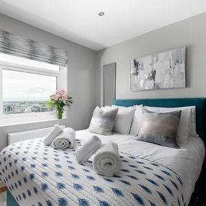 Morlanow-Private Entrance, Courtyard, Sea Views